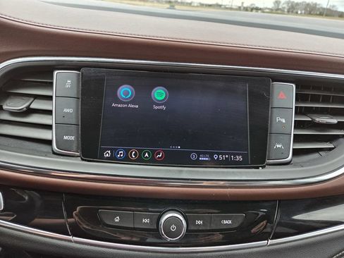 Used 2021 Buick Enclave Avenir w/ Avenir Technology Package AWD/4WD image 33