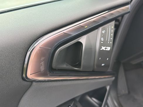 Used 2025 BMW X3 xDrive30i w/ Premium Package image 21