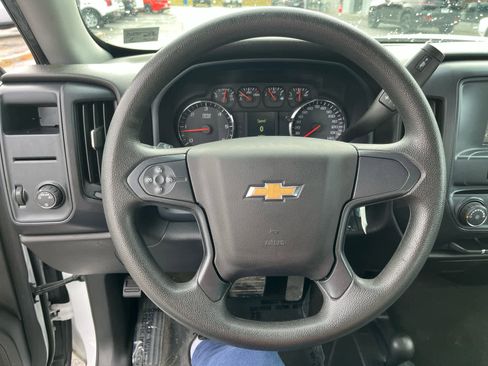 Used 2018 Chevrolet Silverado 1500 W/T w/ Trailering Package image 13