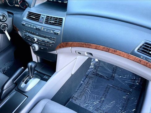 Used 2012 Honda Accord EX-L image 18