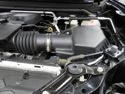 Used 2024 GMC Canyon AT4 w/ AT4 Premium Package image 23