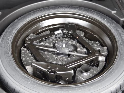 Used 2024 Chevrolet Blazer LT image 19