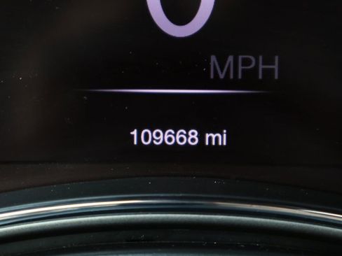 Used 2020 Jeep Grand Cherokee Altitude image 13