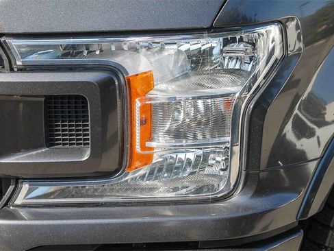 Used 2018 Ford F150 XLT w/ Equipment Group 302A Luxury image 4