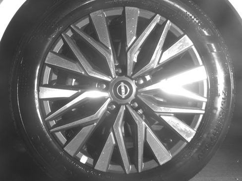 Used 2025 Nissan Altima 2.5 SV image 12