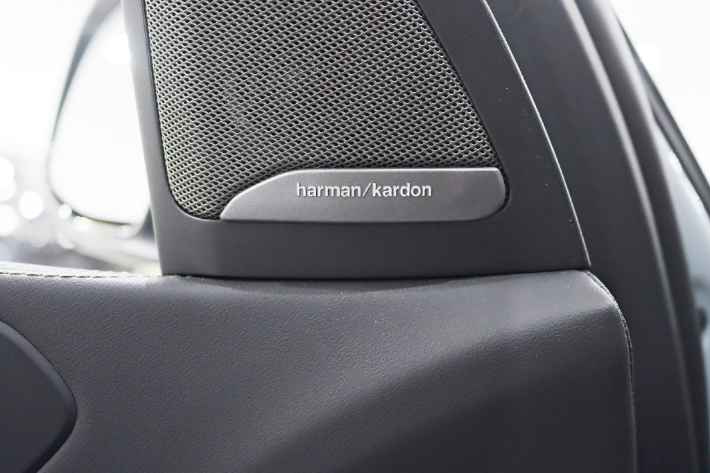 Used 2026 BMW X7 xDrive40i w/ M Sport Package AWD/4WD image 36
