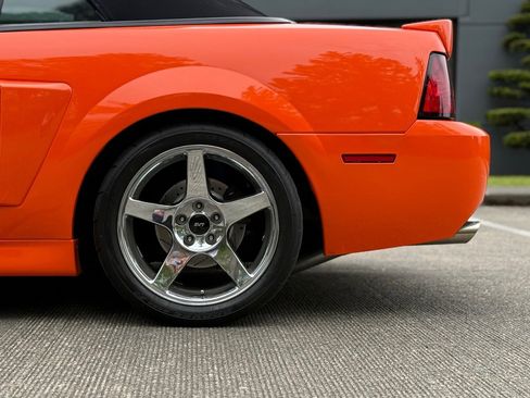 Used 2003 Ford Mustang Cobra RWD image 13