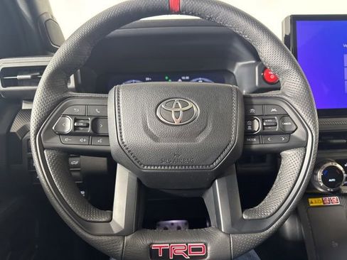 Used 2024 Toyota Tacoma TRD Pro AWD/4WD image 21