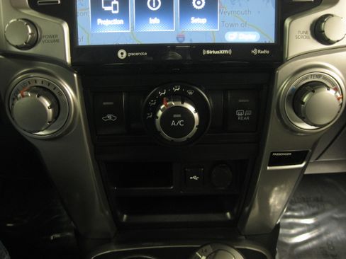 Certified 2022 Toyota 4Runner TRD Sport image 17