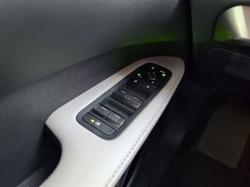 Certified 2023 Lexus RX 350 Premium w/ Accessory Package (Z1) image 5