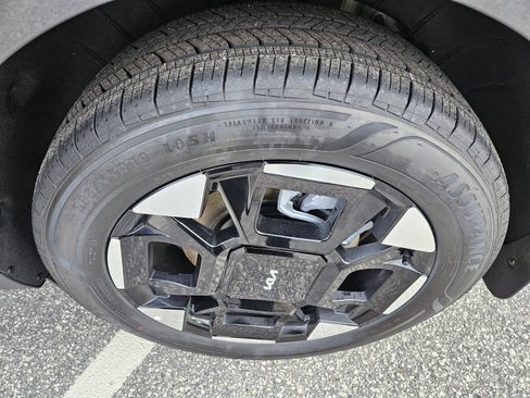 New 2026 Kia Carnival EX image 11