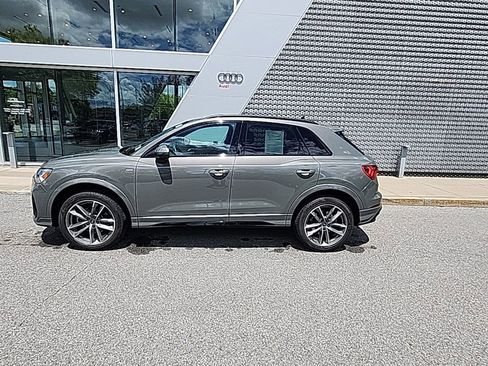 Used 2023 Audi Q3 2.0T Premium Plus AWD/4WD image 3