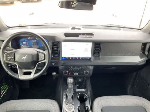 Used 2025 Ford Bronco Big Bend image 18