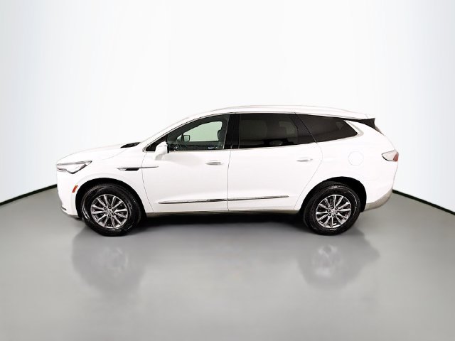 Used 2023 Buick Enclave Essence FWD image 4