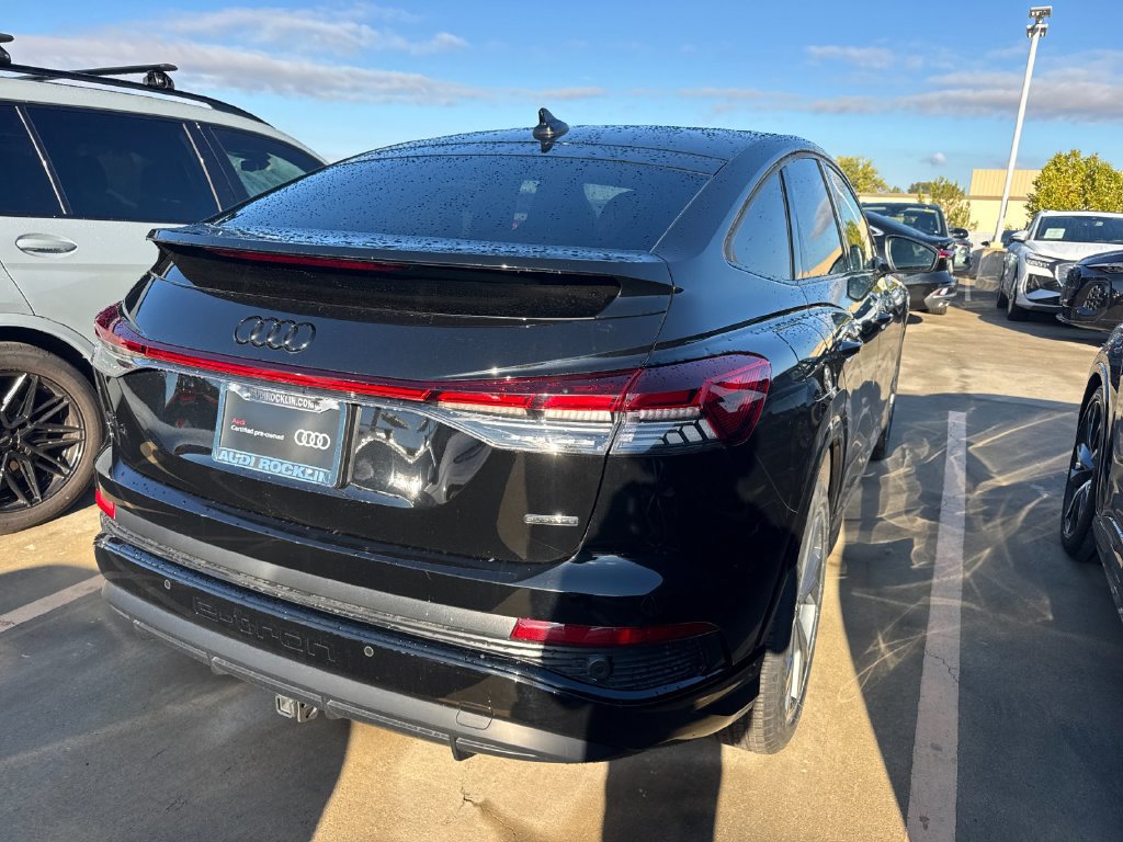 Certified 2023 Audi Q4 e-tron Prestige AWD/4WD image 4
