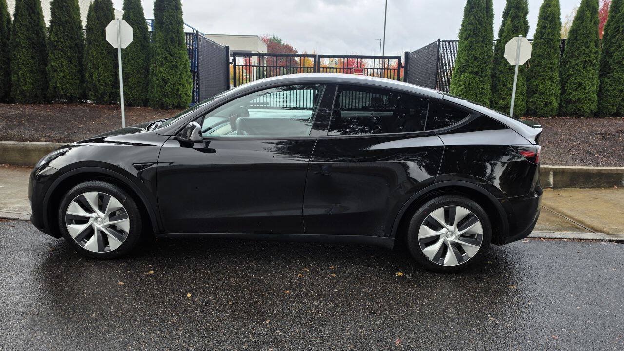 Used 2020 Tesla Model Y Long Range AWD/4WD image 8