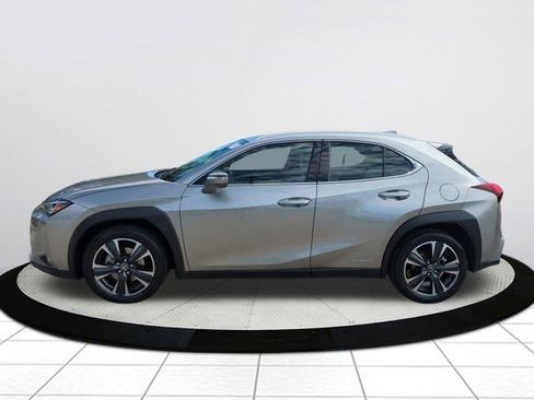 Used 2021 Lexus UX 250h 250h Base w/ Premium Package image 7