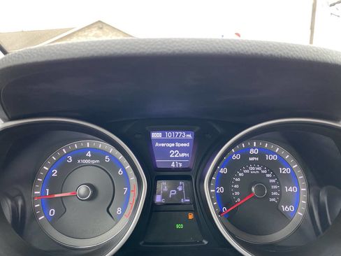 Used 2016 Hyundai Elantra GT image 24