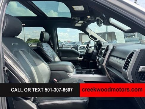 Used 2018 Ford F250 Platinum w/ Platinum Ultimate Package AWD/4WD image 11