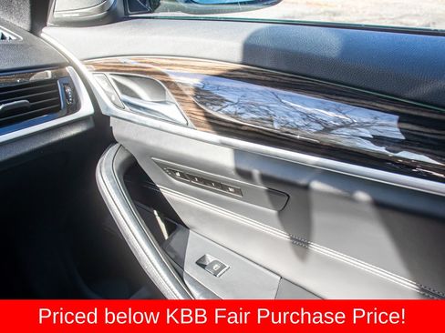 Used 2019 BMW 530i 530i w/ M Sport Package image 22