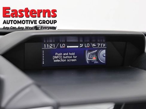 Used 2021 Subaru Forester Limited image 19