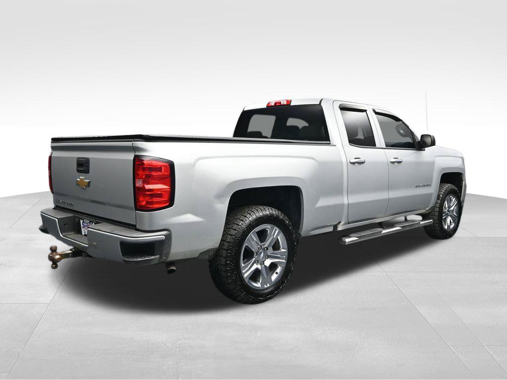 Used 2016 Chevrolet Silverado 1500 Custom w/ Custom Convenience Package AWD/4WD image 5