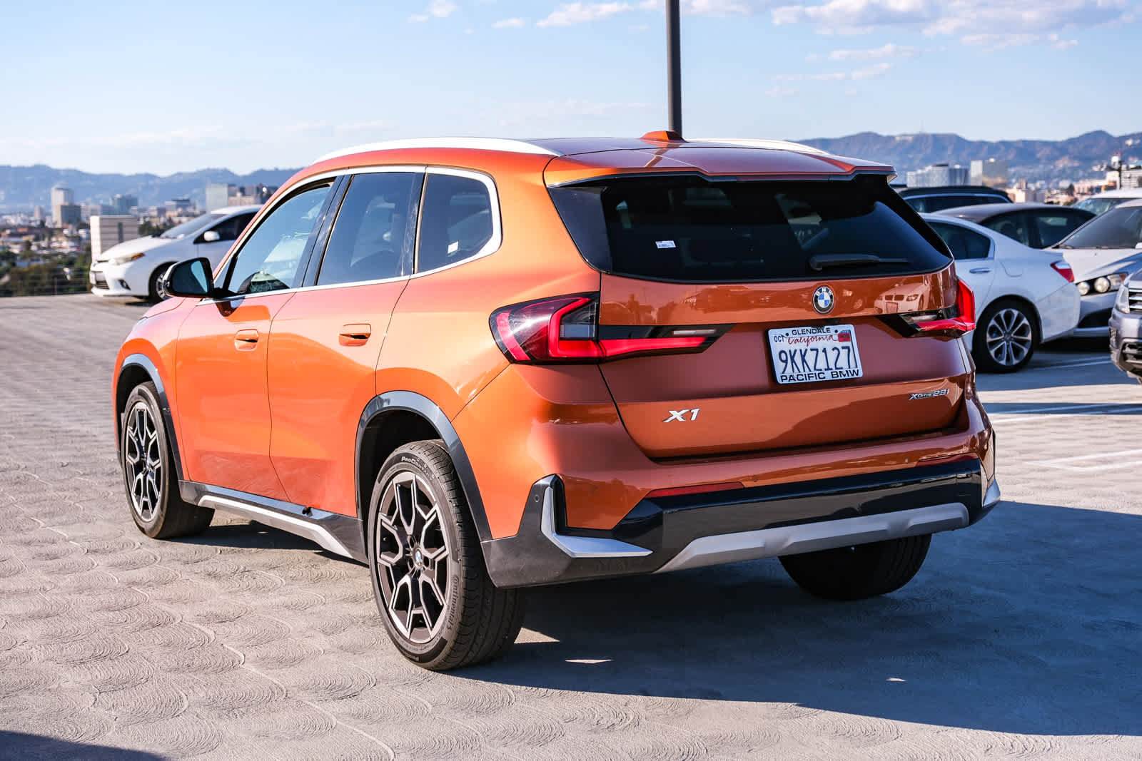 Used 2023 BMW X1 xDrive28i AWD/4WD image 6