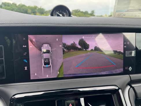 New 2025 Porsche Panamera image 23