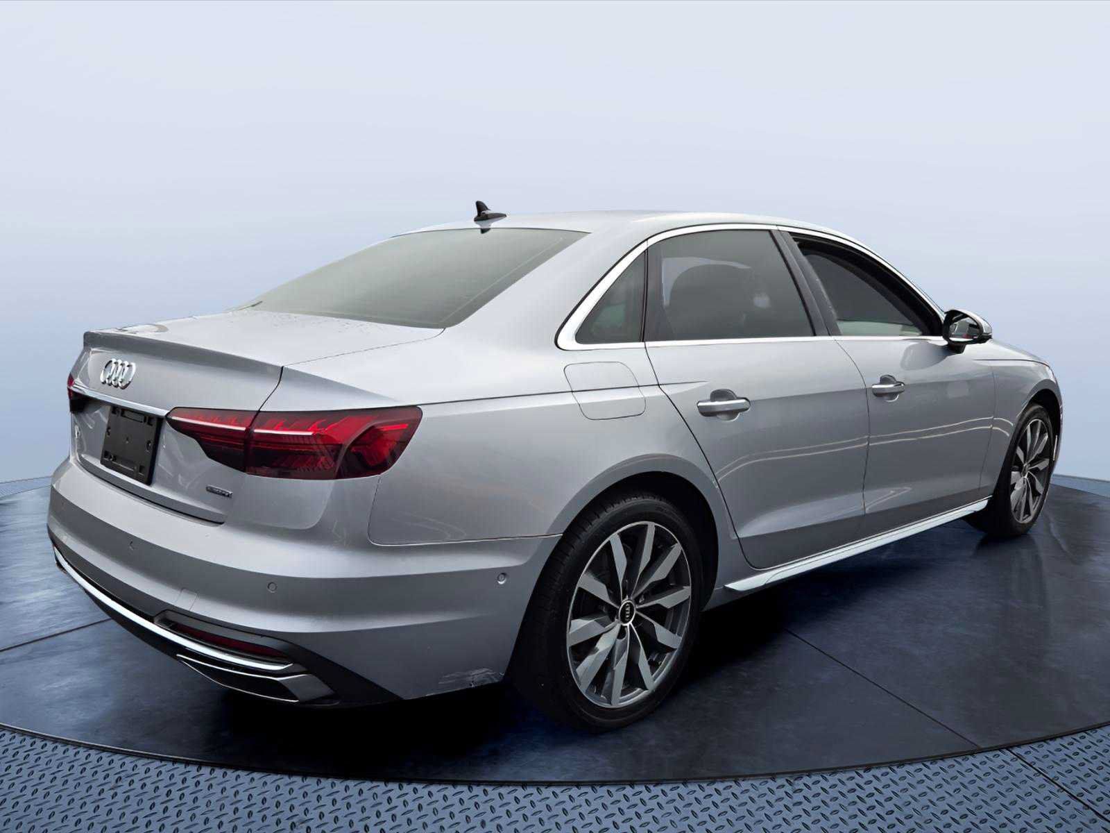 Used 2022 Audi A4 2.0T Prestige AWD/4WD image 3
