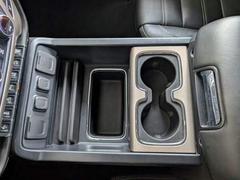 Used 2019 GMC Sierra 3500 Denali image 25