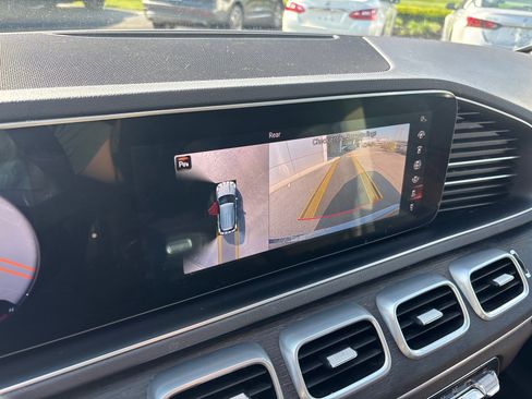 Used 2020 Mercedes-Benz GLE 350 4MATIC image 20