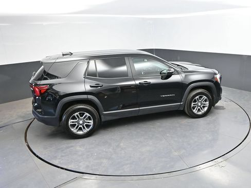 Used 2025 GMC Terrain Elevation AWD/4WD image 30