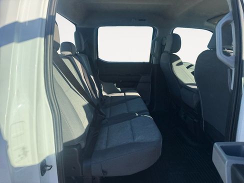 Used 2024 Ford F250 XL w/ XL Chrome Package image 13