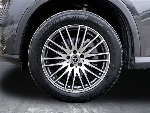 Used 2023 Mercedes-Benz GLC 300 4MATIC image 33