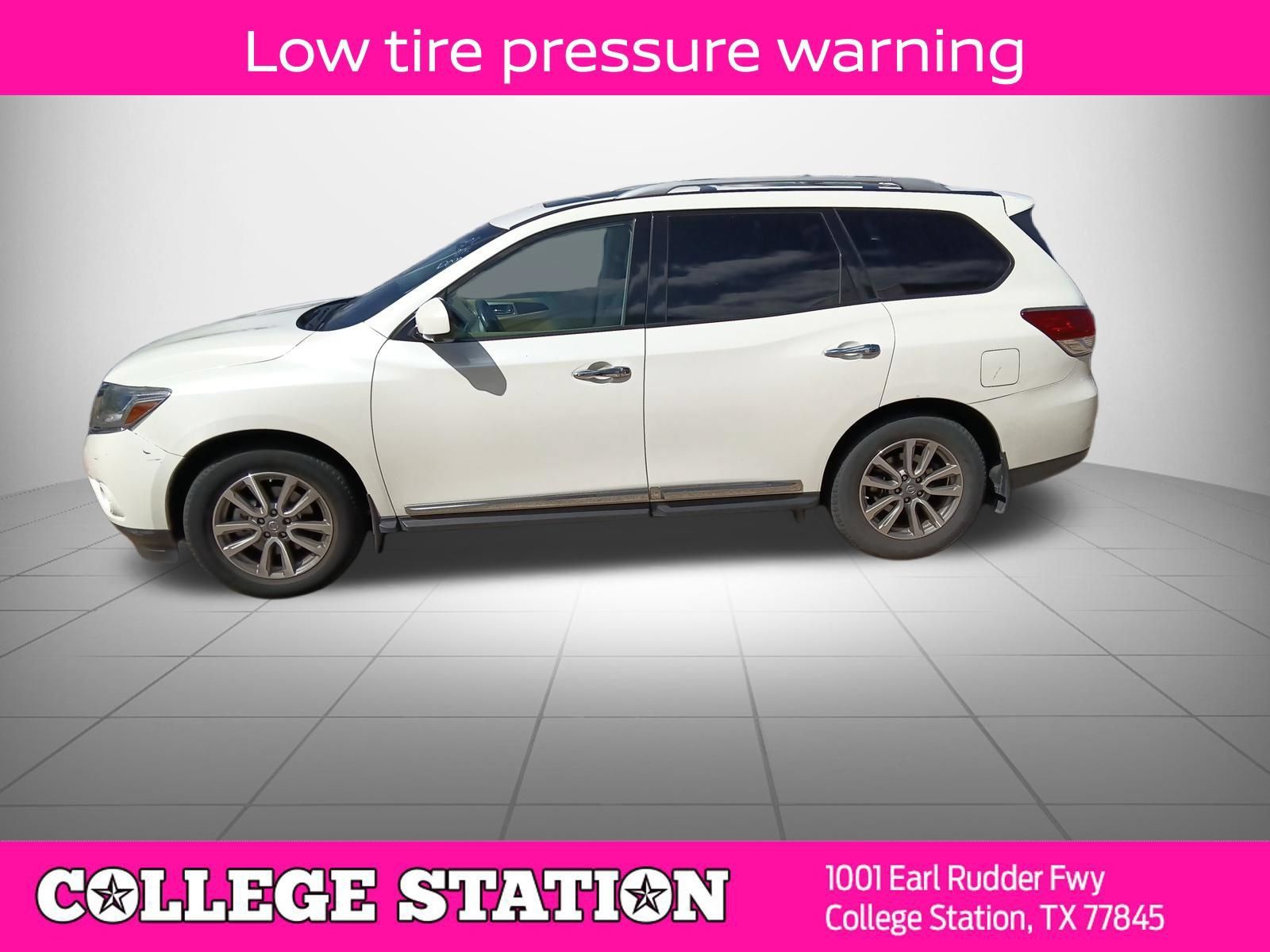 Used 2016 Nissan Pathfinder SL w/ SL Premium Package FWD image 7