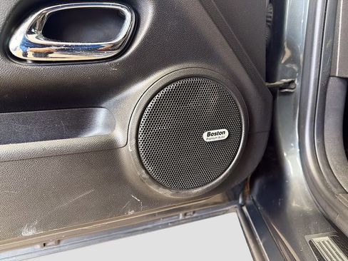 Used 2010 Chevrolet Camaro SS w/ RS Package image 17