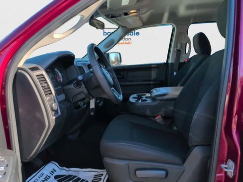 Used 2018 RAM 1500 Express w/ Express Value Package image 9