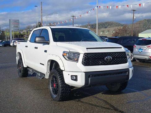 Used 2020 Toyota Tundra SR5 image 7