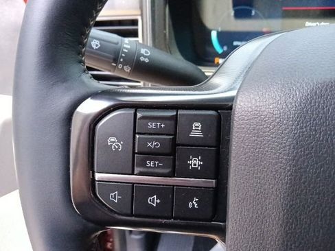 Used 2024 Ford F450 Platinum w/ FX4 Off-Road Package AWD/4WD image 18