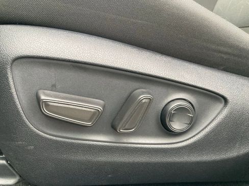 Certified 2025 Toyota RAV4 XLE FWD image 14
