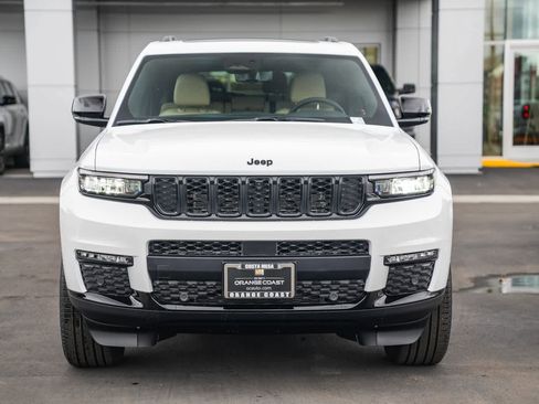 New 2025 Jeep Grand Cherokee L Limited image 2