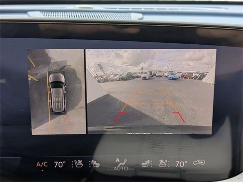 New 2026 Buick Enclave Avenir image 27