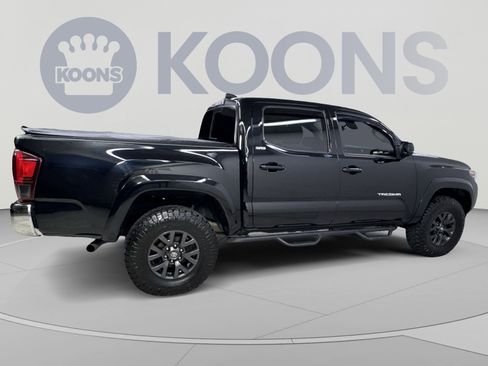 Used 2021 Toyota Tacoma SR5 RWD image 21
