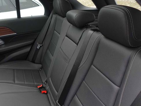 Used 2026 Mercedes-Benz GLE 350 4MATIC image 26