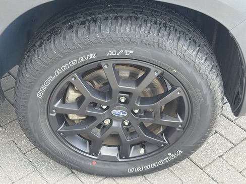 Used 2024 Subaru Crosstrek 2.5i Wilderness AWD/4WD image 9