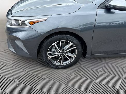 Used 2023 Kia Forte Sedan FWD image 34