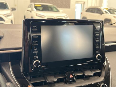Used 2022 Toyota Corolla LE w/ Carpet Mat Package (TMS) FWD image 15