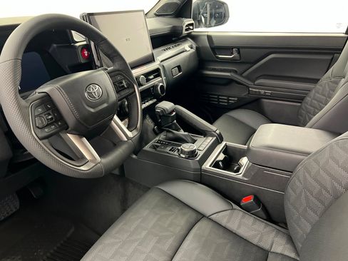 New 2026 Toyota Tacoma TRD Off-Road AWD/4WD image 15