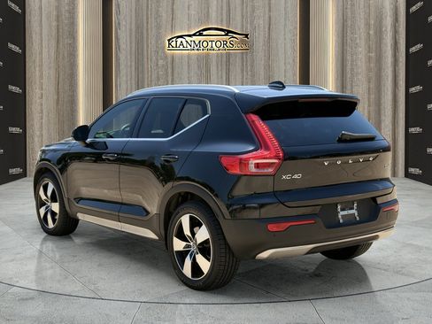 Used 2021 Volvo XC40 T5 Inscription w/ Climate Package AWD/4WD image 5