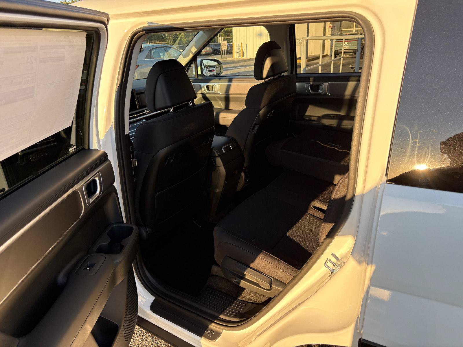 New 2027 Hyundai Santa Fe SE FWD image 18